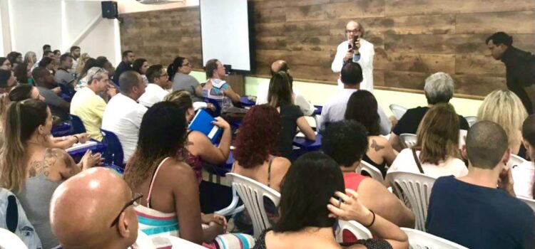 Clínica oferece curso para tratamento de dependência química